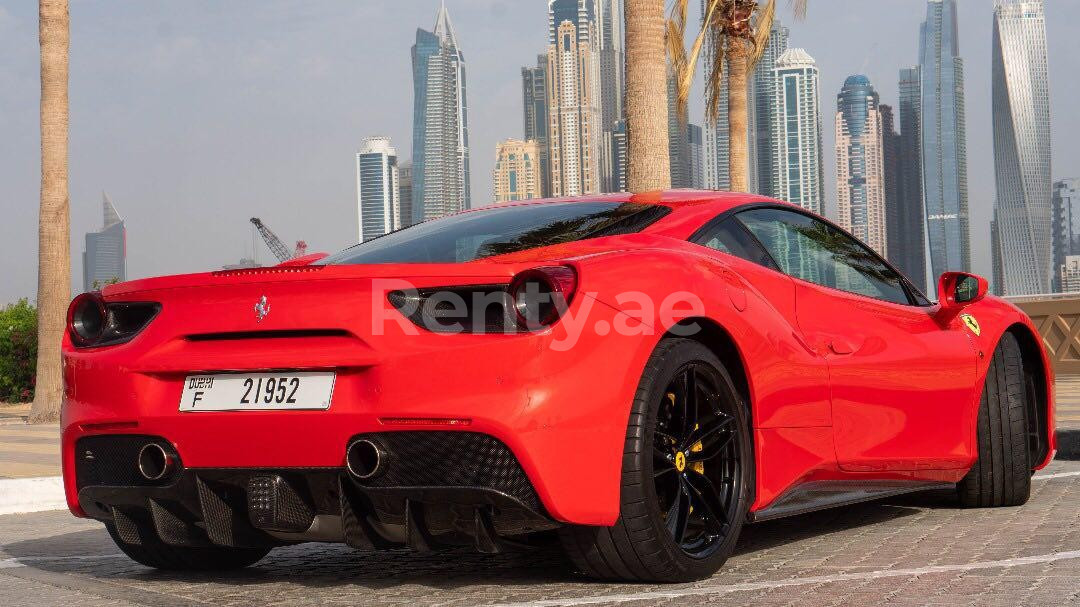 10 Crucial Tips for Renting a Ferrari in Dubai with tourferrari.com